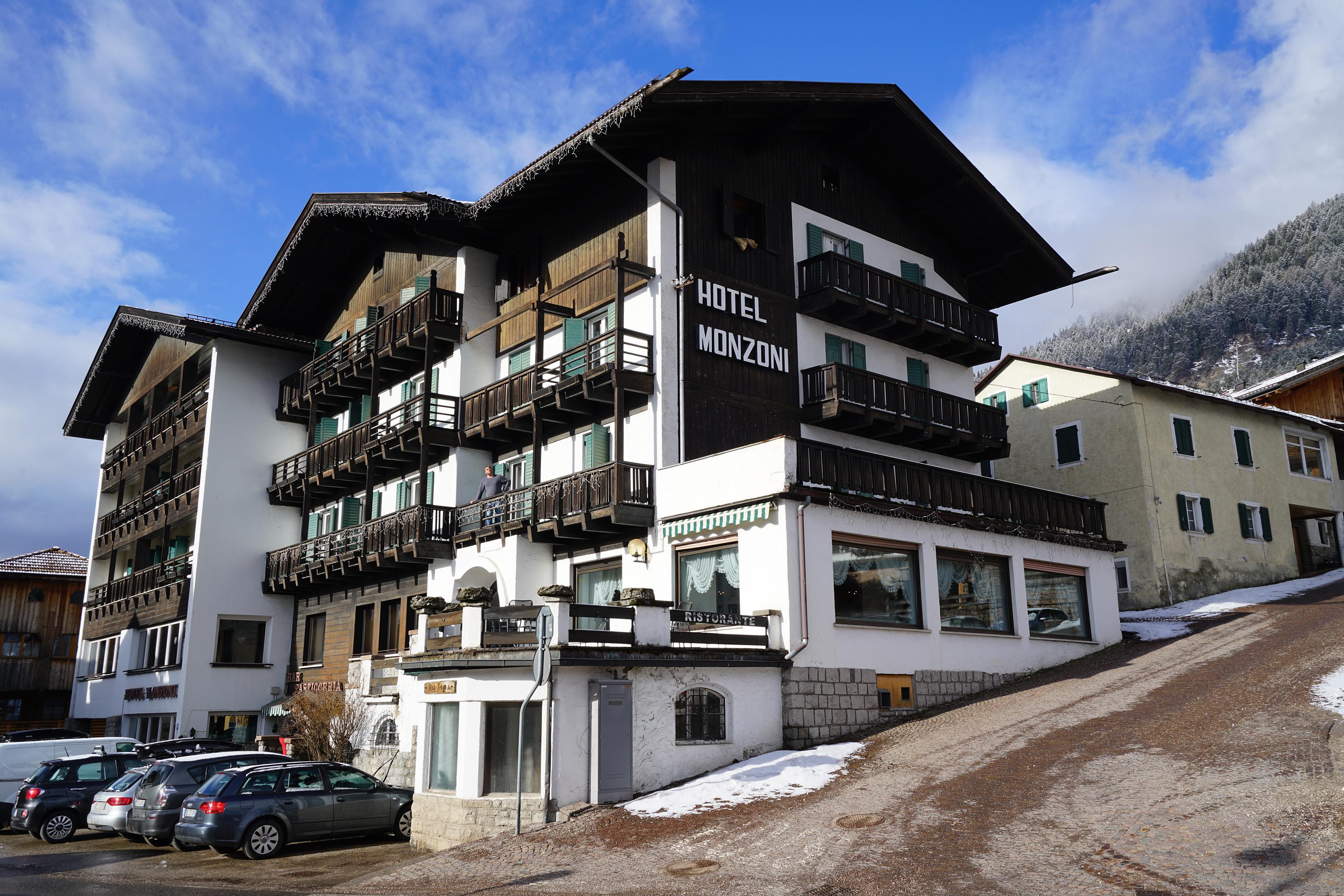 Hotel Gh Monzoni 3*