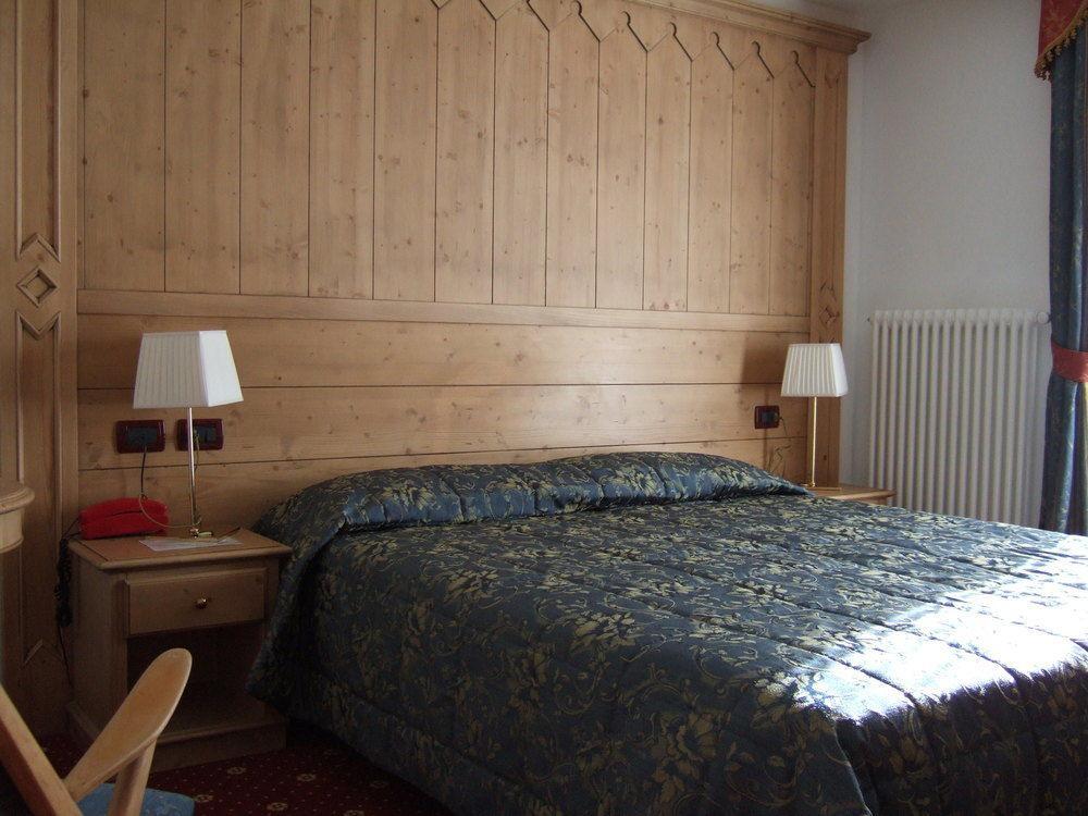 Gh Monzoni Hotel Pozza di Fassa
