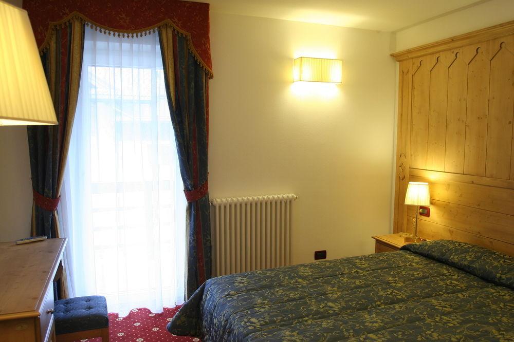 Gh Monzoni Hotel 3*