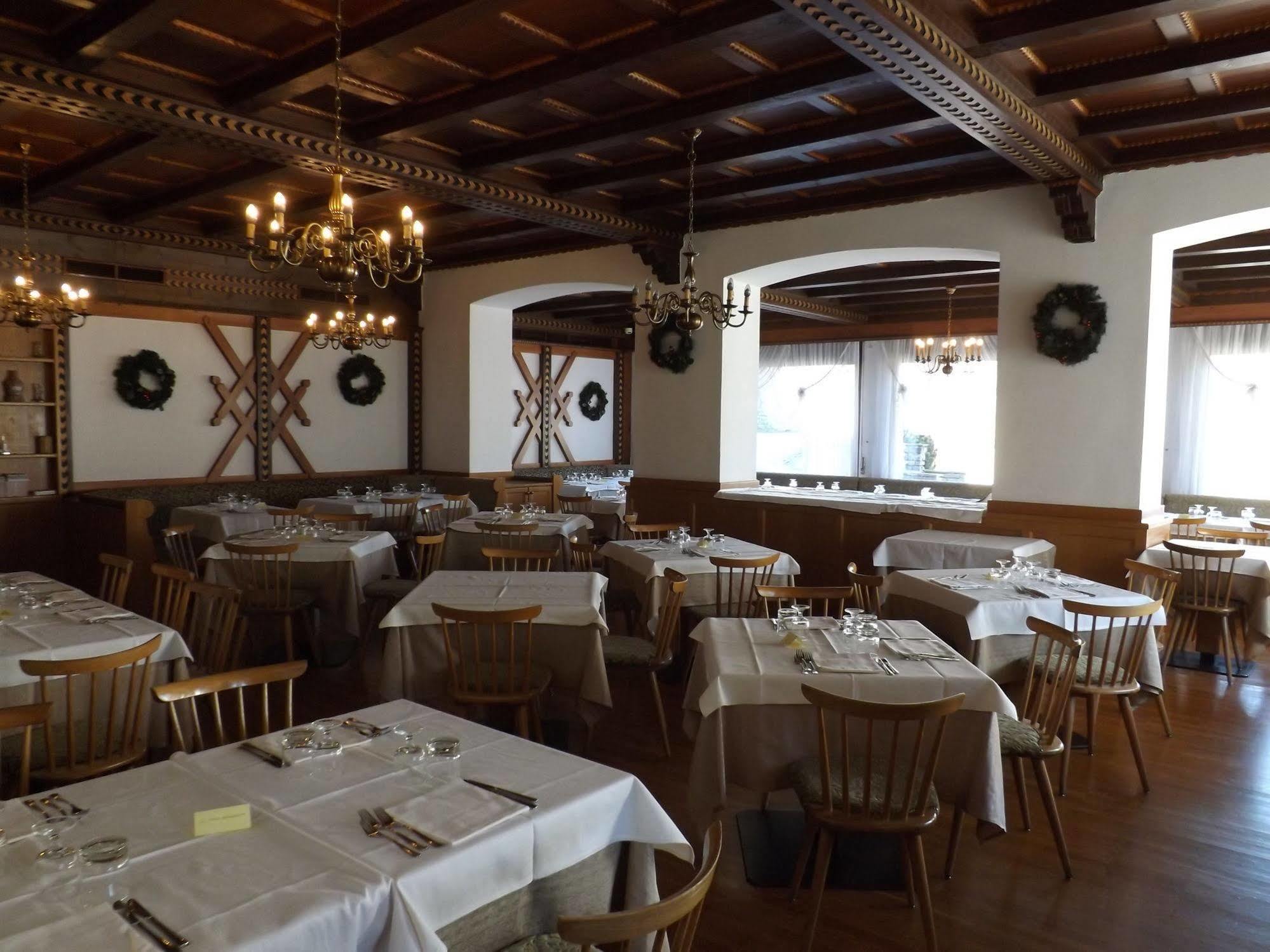 Gh Monzoni Hotel